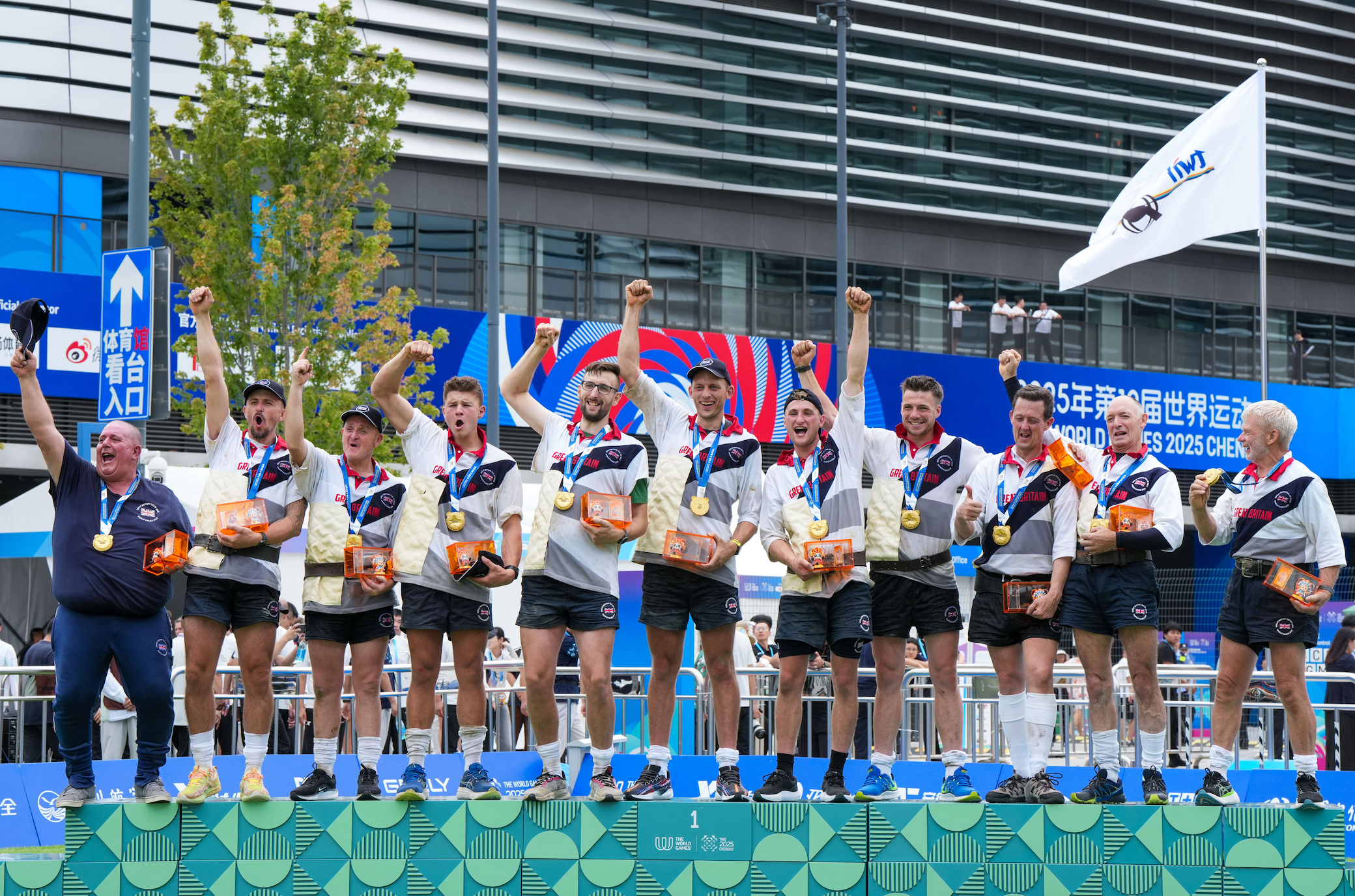 世运会是, 很庆幸我有, 但大家在赛