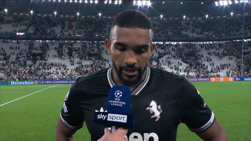 所有比赛里, 育的采访