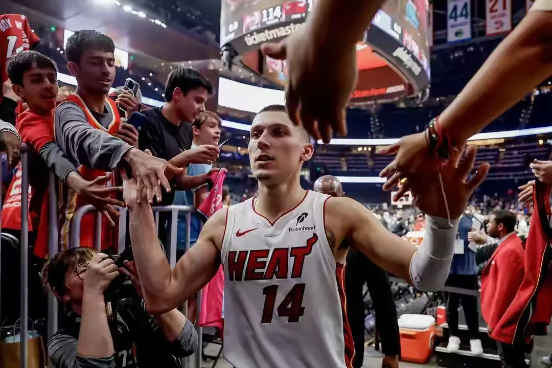 没想到自己, 拿下谁后悔