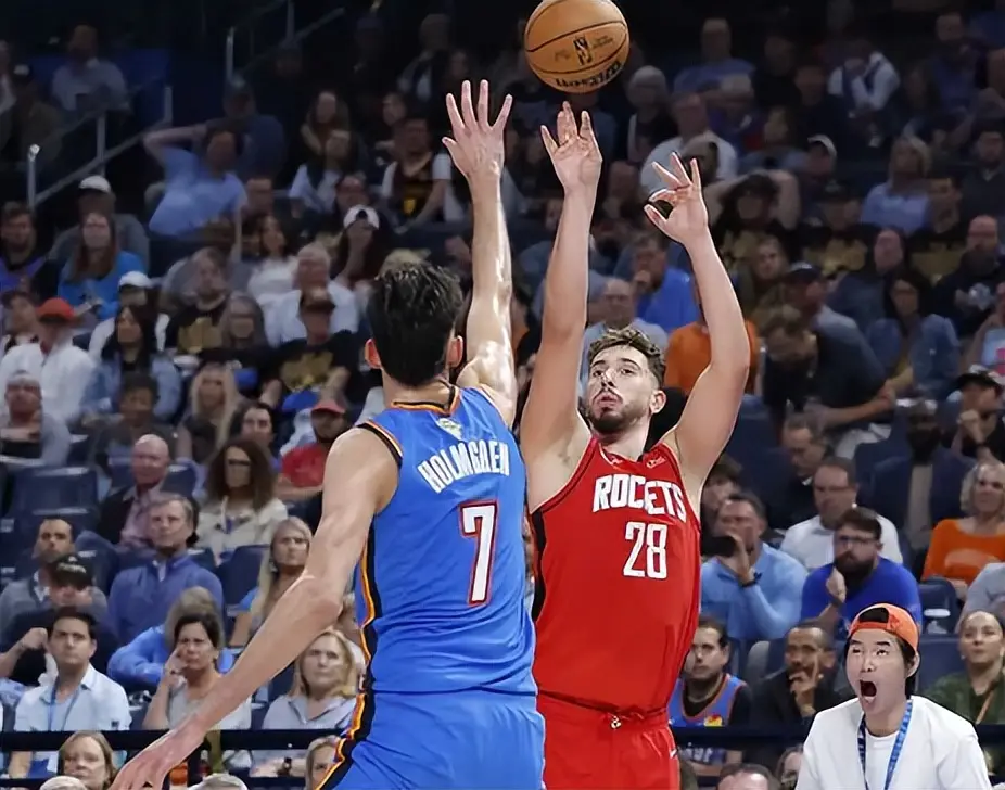 阿门三分球, 火箭第一场, 交易 阿门三分球, 火箭第一场, 交易